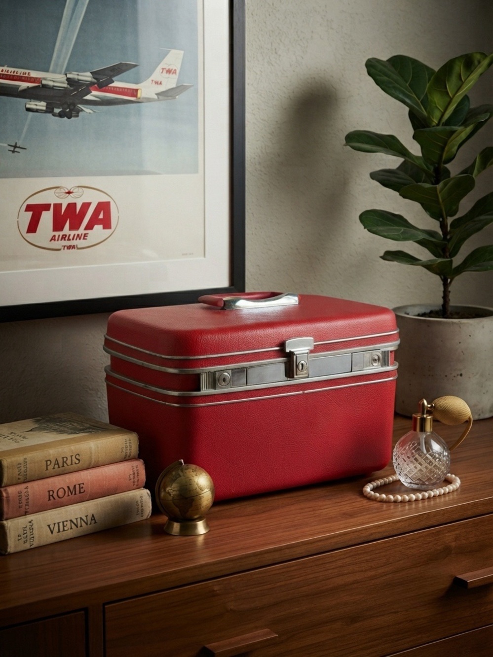 Vintage Red Samsonite Travel Train Case